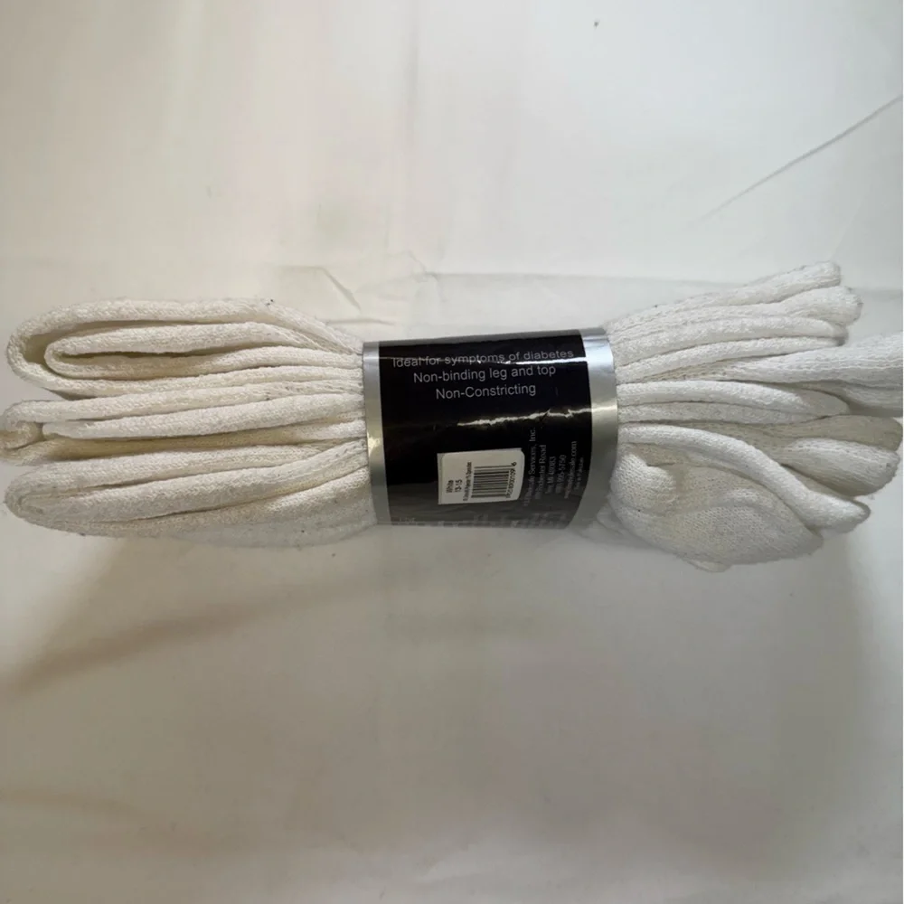 3-pack‎ Diabetic White Men's Socks. Loose fitting. Size 13-15